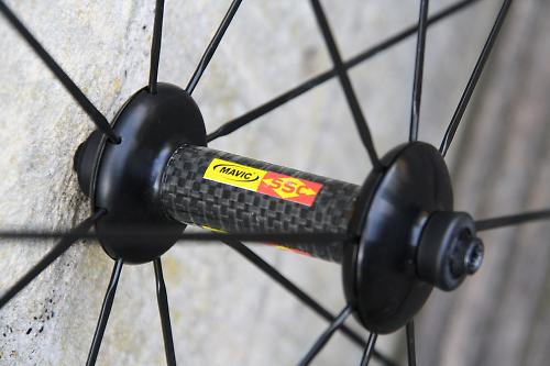 Review: Mavic Cosmic Carbon 40 wheels | road.cc